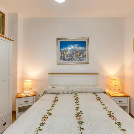 Eleonora Guest house